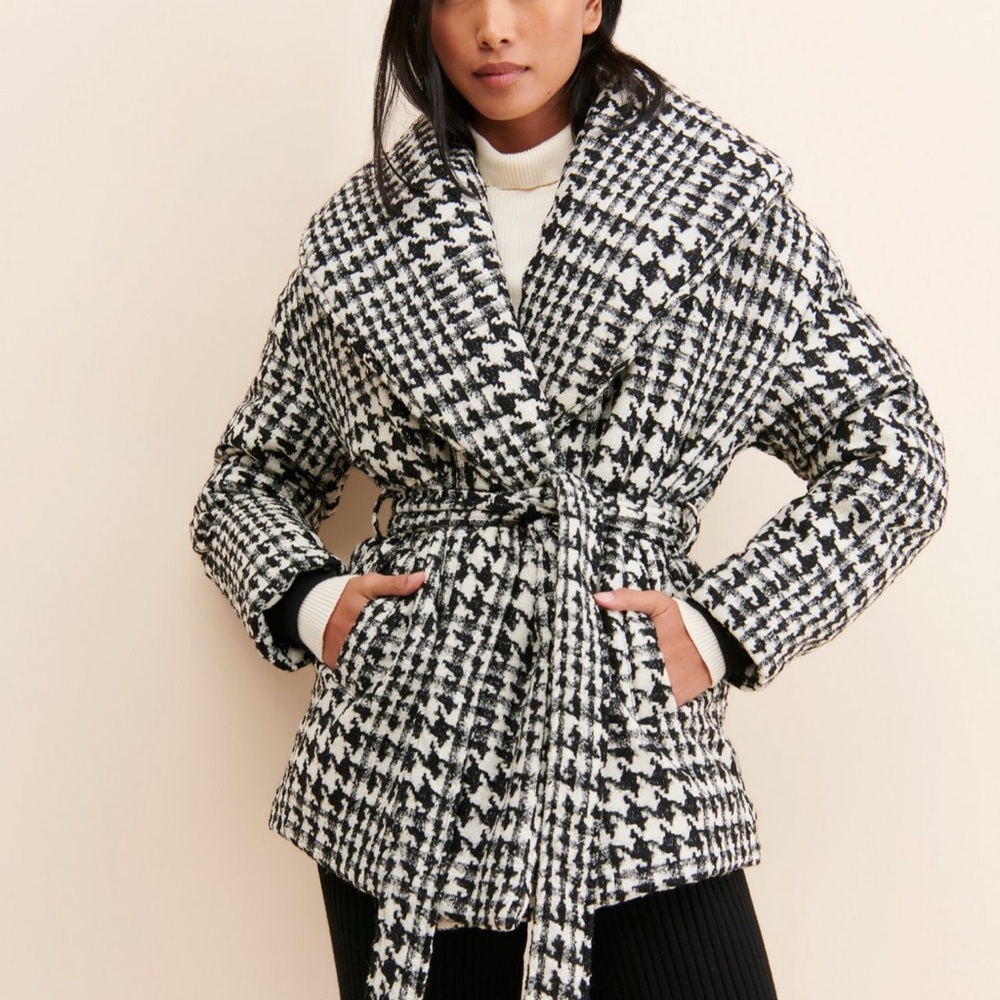 [BLANKNYC] Women's Black and White Houndstooth Jacket